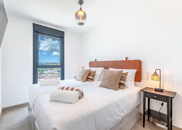 Apartman Pass The Keys Entire Luxurious 3 Bedroom Penthouse